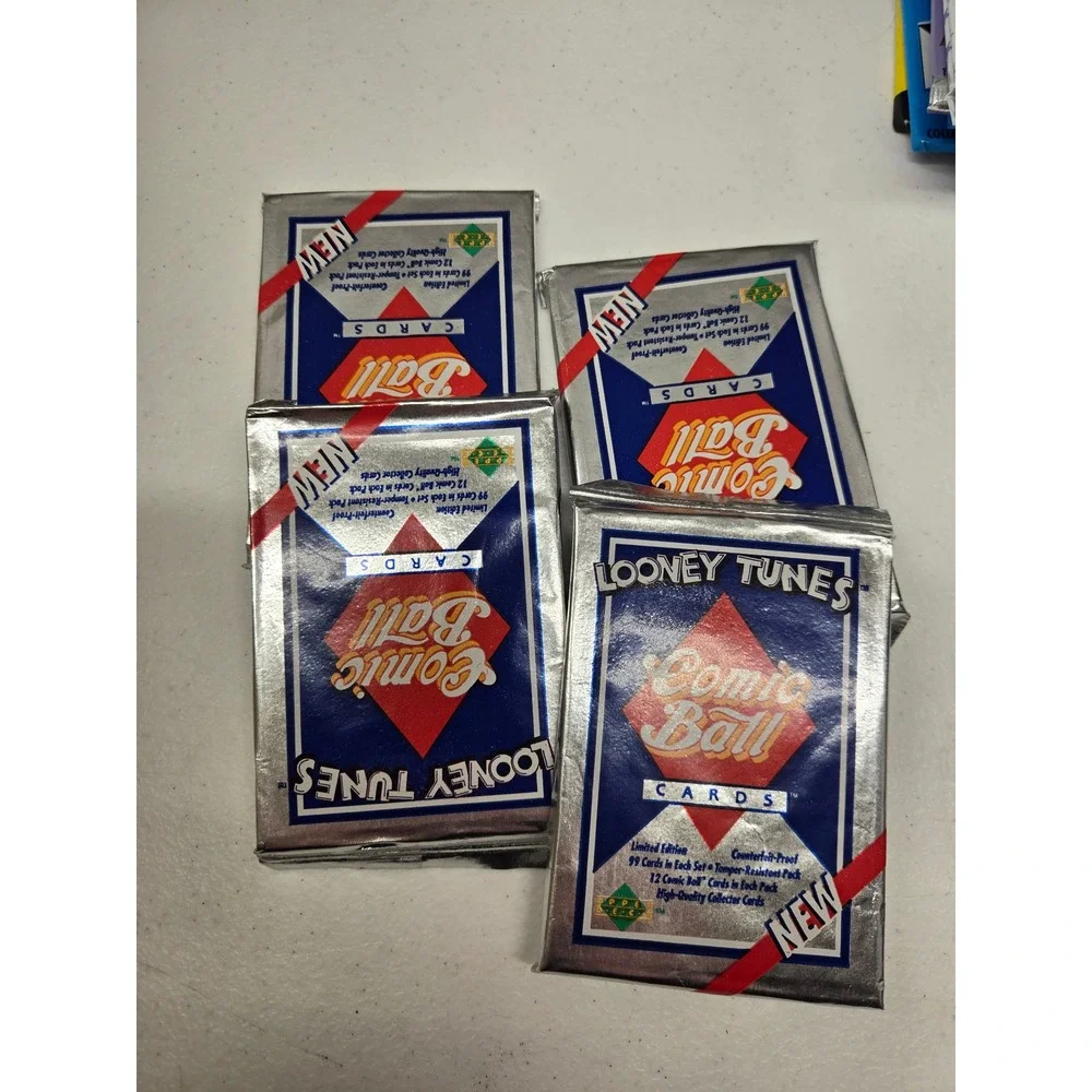 Lot of 4 1990 Upper Deck Looney Tunes Comic Ball Trading Card Packs Unopened NEW